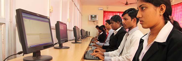 Alpha arts chennai Students using the computer in laboratory